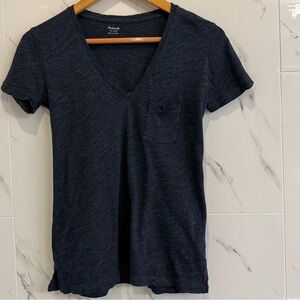Madewell Whisper Cotton V-Neck Pocket Tee in Heather Navy, XXS
